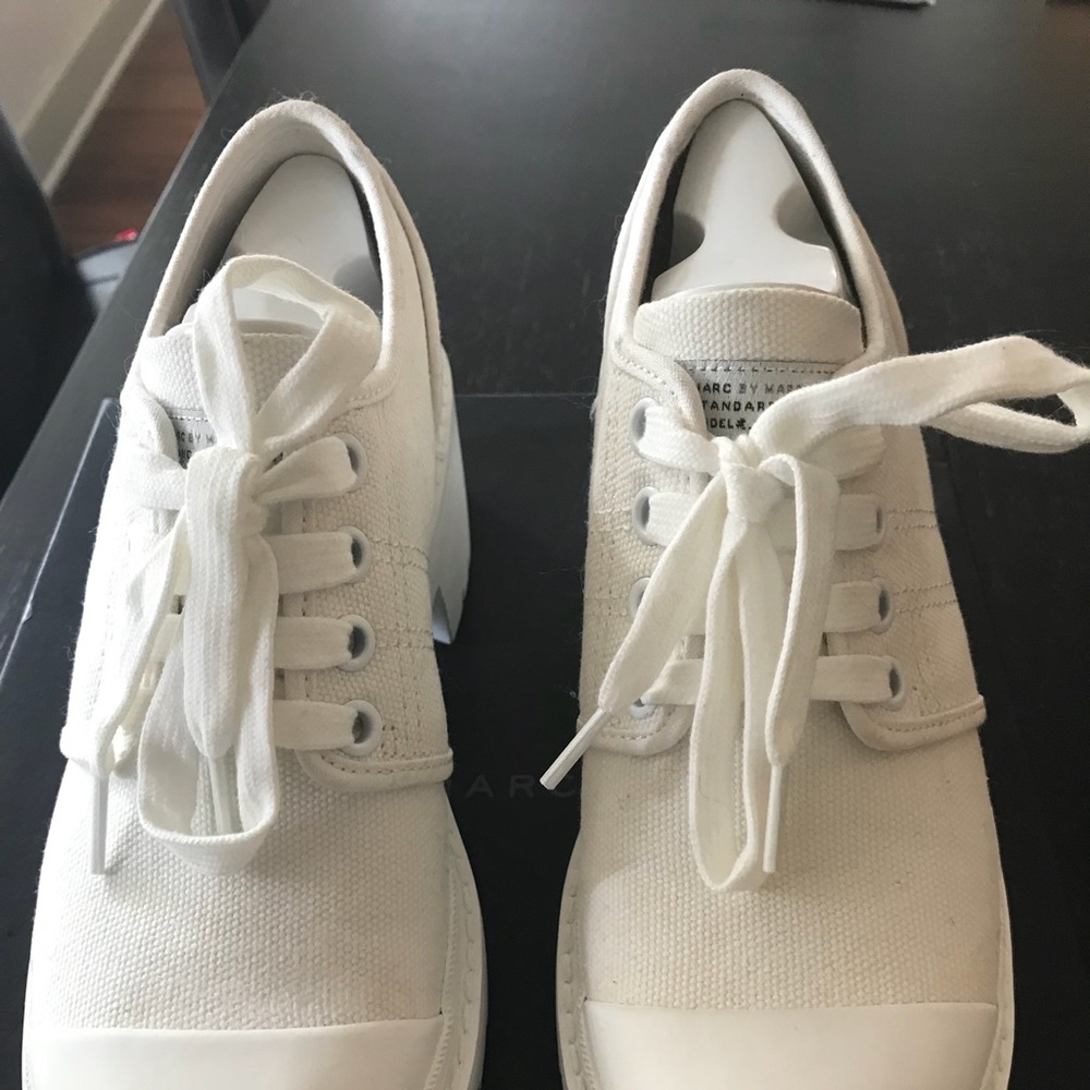 Marc by Marc Jacobs white canvas sneakers size 38